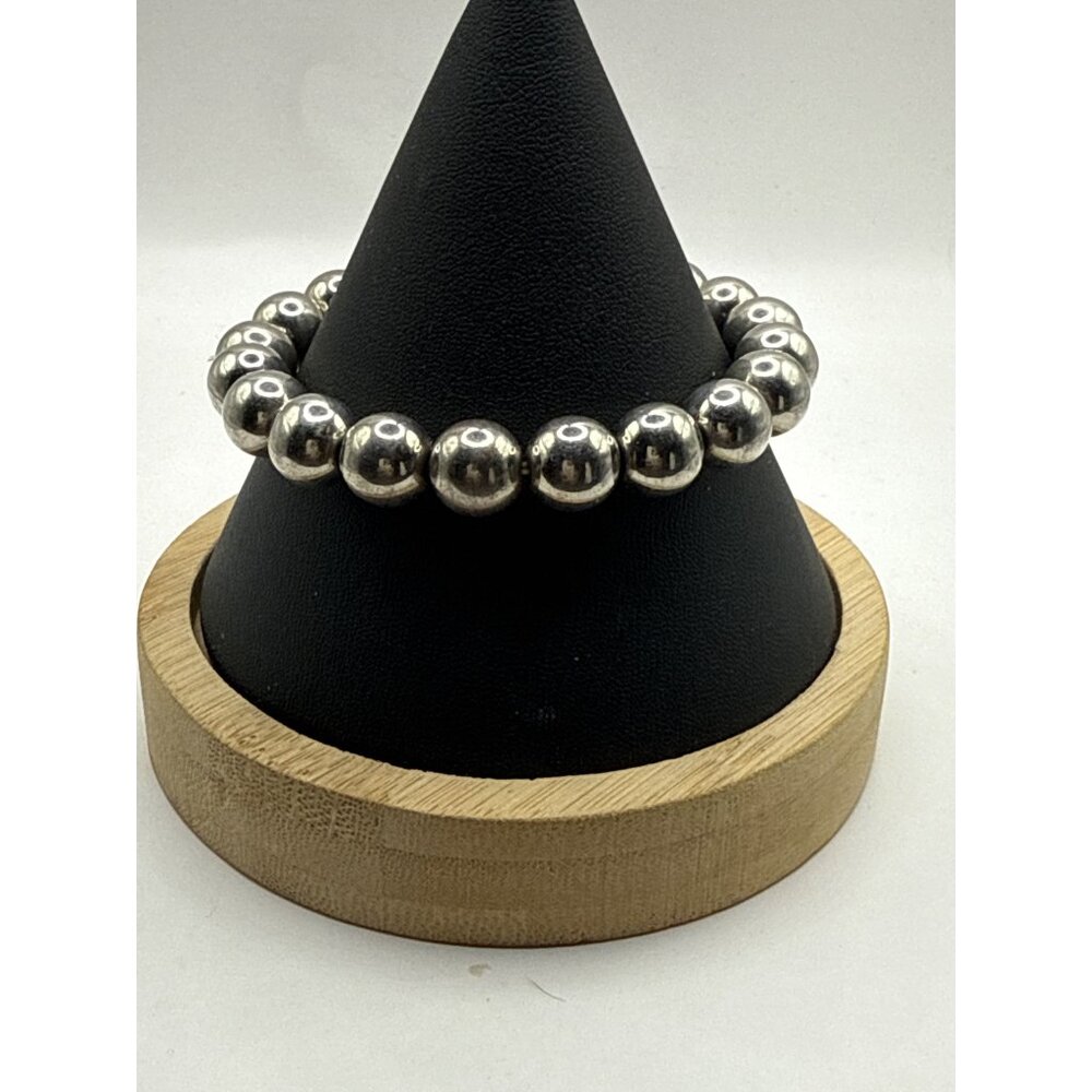 Silver Tone Beaded Stretch Bracelet